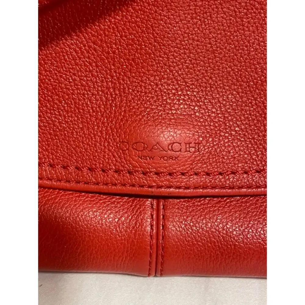 Coach Pebble Leather Clutch Shoulder Bag Wallet Red